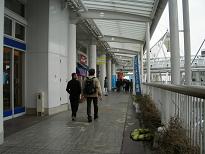 ���F������2