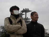 ���̑O�Ƀp�V����